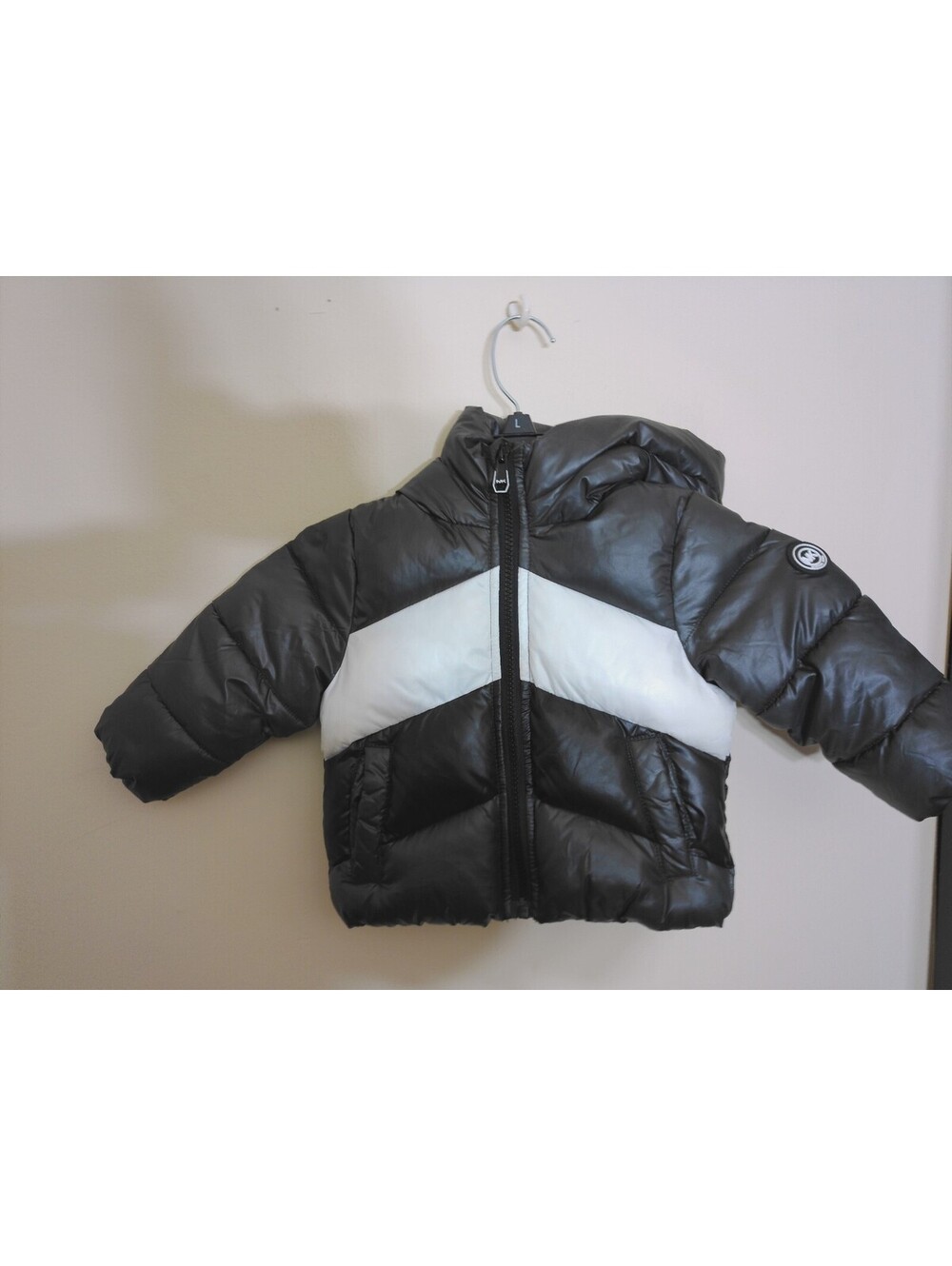 Michael Kors Baby Puffer Jacket Size 12M Black White Hooded Winter Coat